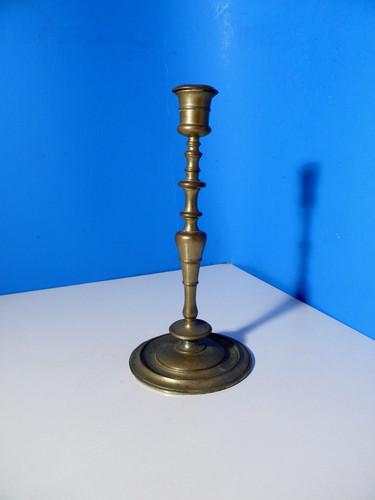 Antiker kerzenleuchter - *,